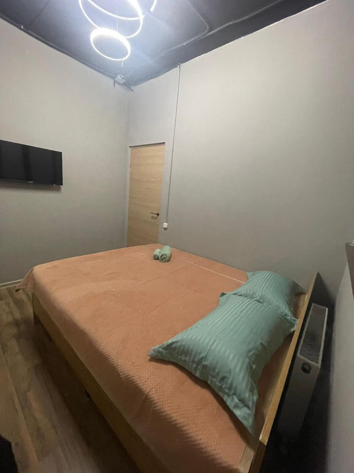 Hostel Kochevnik Capsule Hotel Ałma Ata Zewnętrze zdjęcie