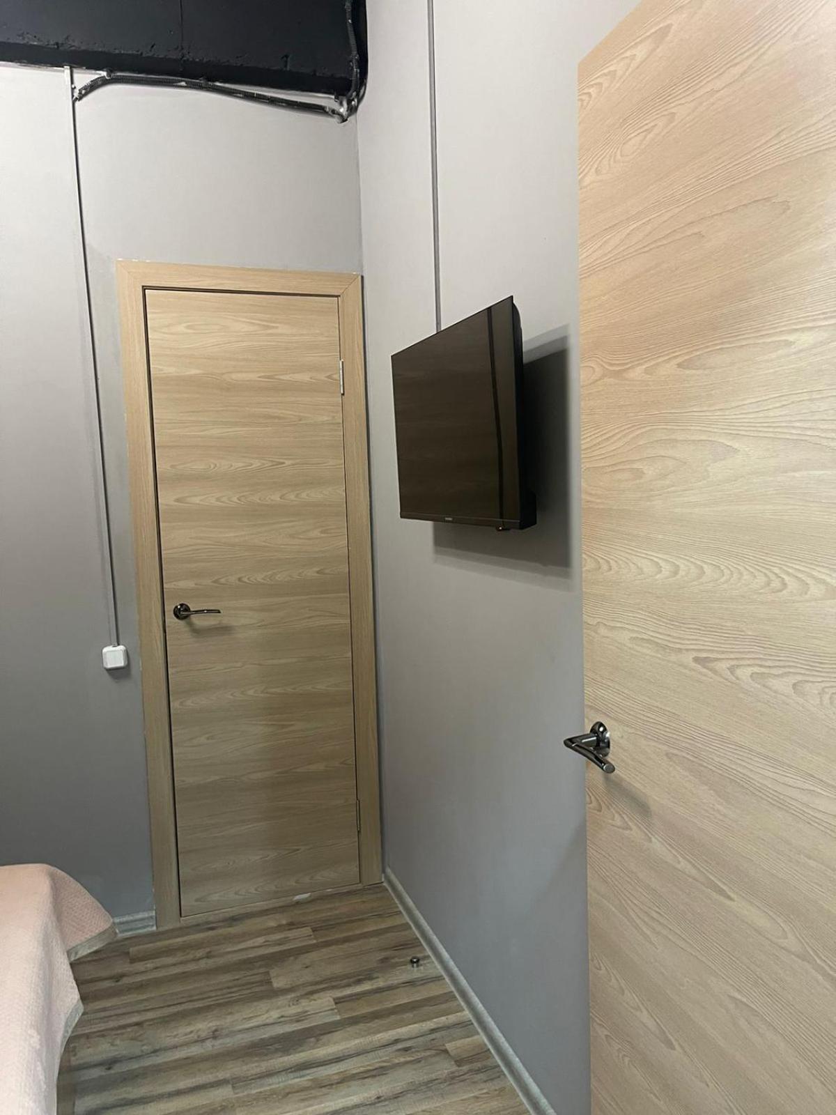 Hostel Kochevnik Capsule Hotel Ałma Ata Zewnętrze zdjęcie